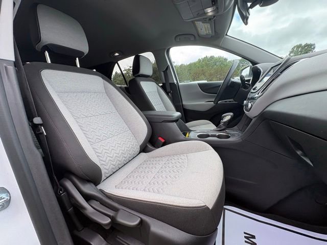 Used 2023 Chevrolet Equinox LT w/ Driver Convenience Package image 41