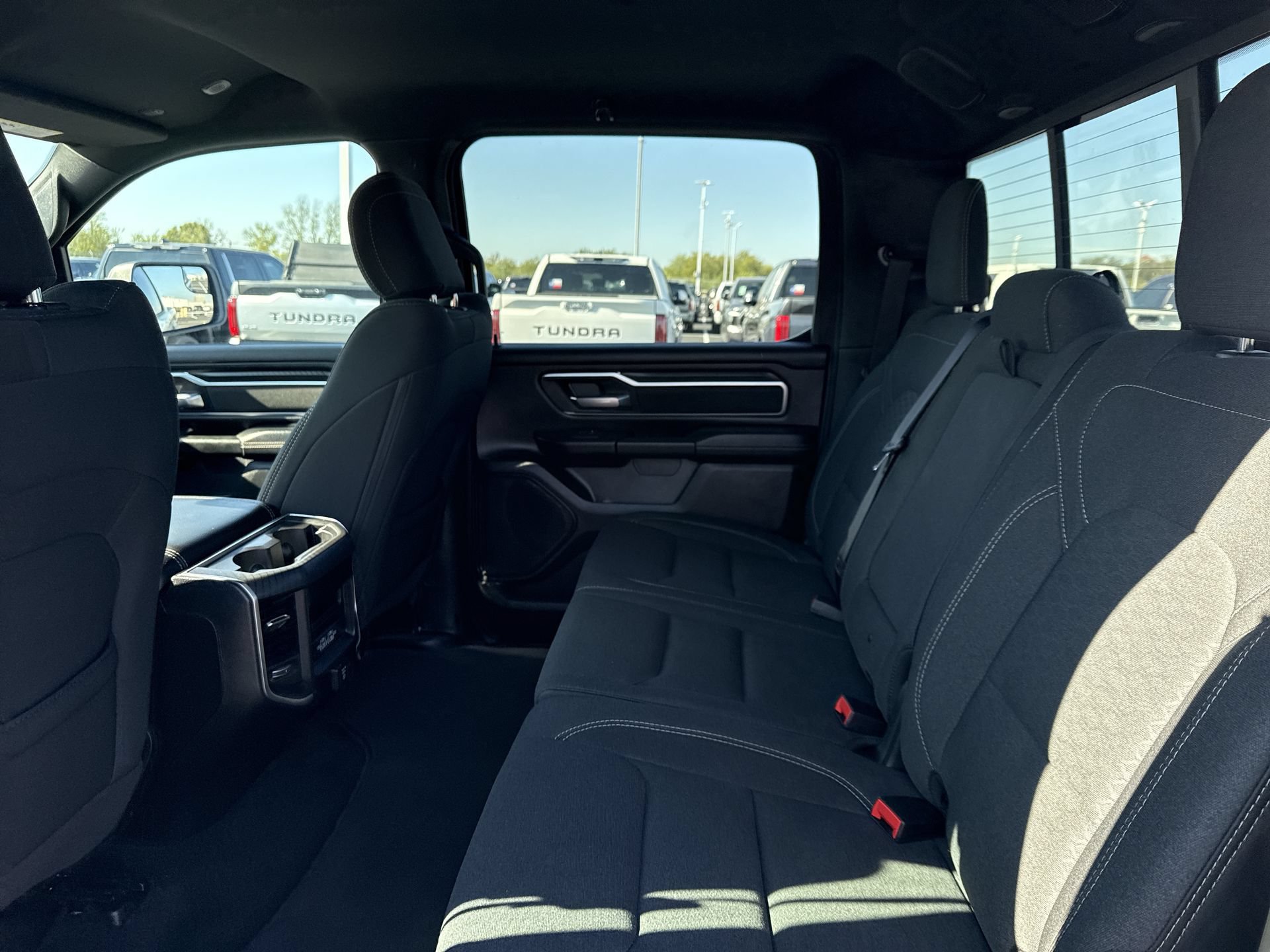 Used 2025 RAM 1500 Big Horn AWD/4WD image 24
