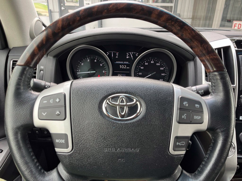 Used 2014 Toyota Land Cruiser AWD/4WD image 24