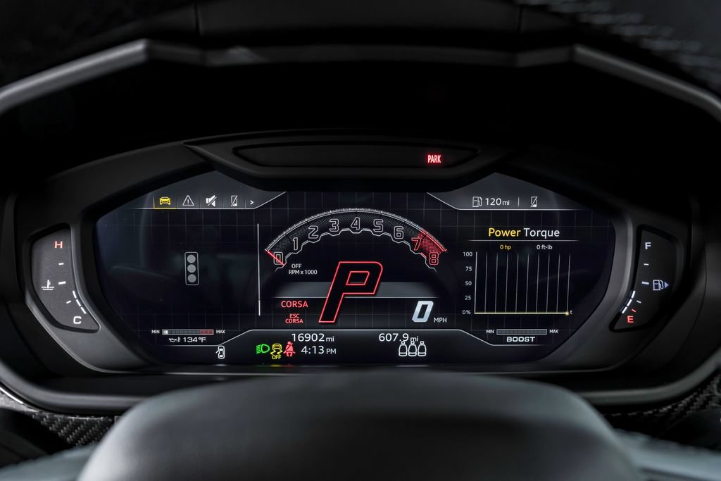 Used 2023 Lamborghini Urus Performante AWD/4WD image 18