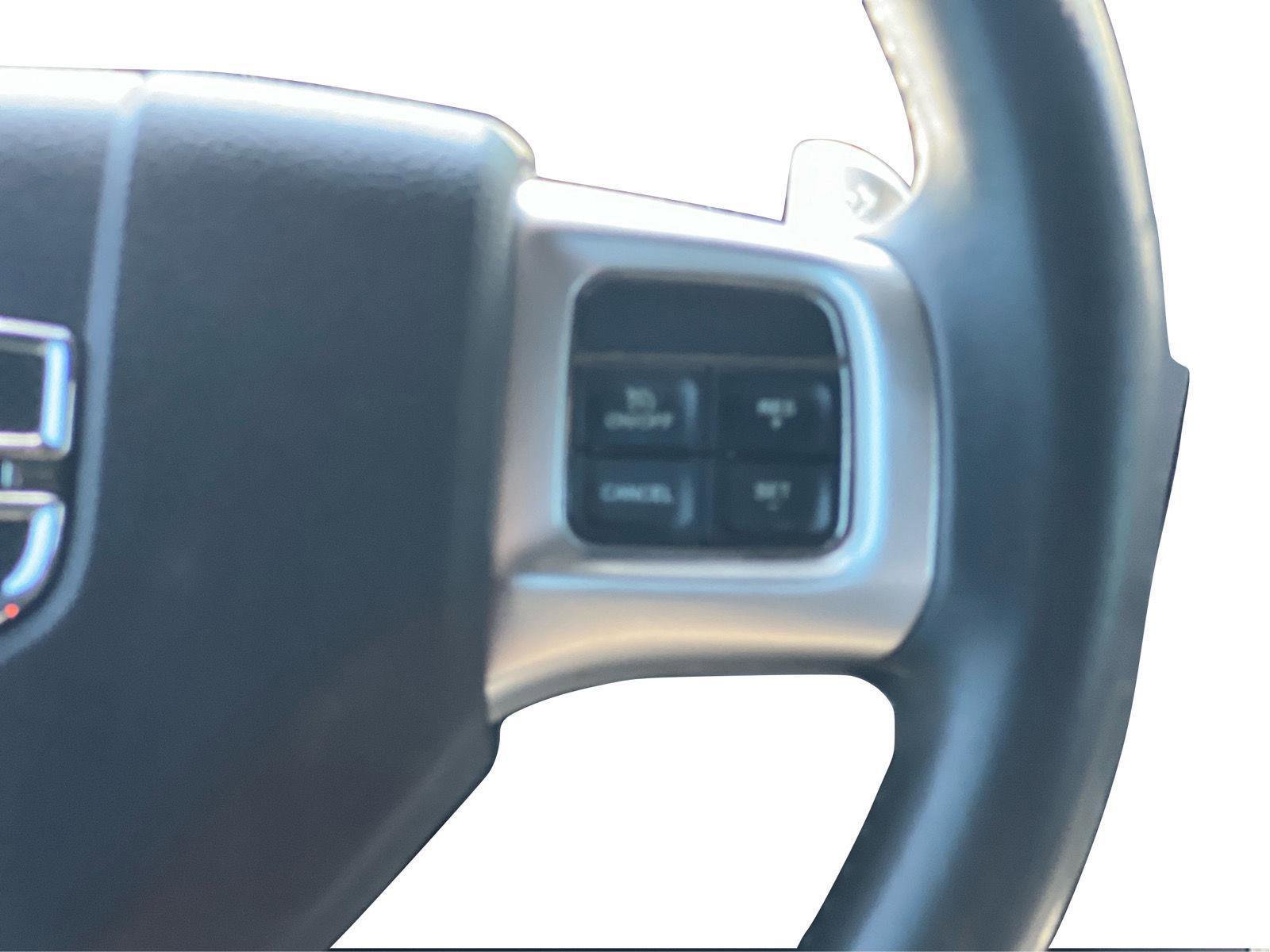 Used 2012 Dodge Challenger R/T image 14