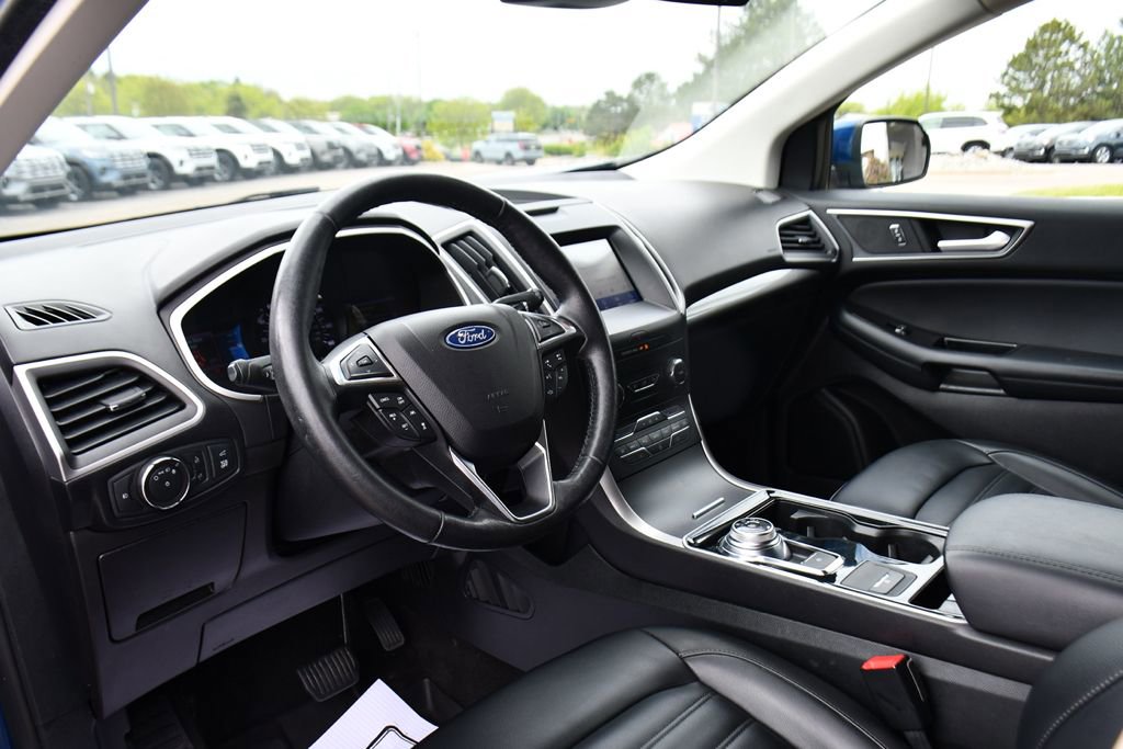 Used 2020 Ford Edge SEL w/ Convenience Package AWD/4WD image 11