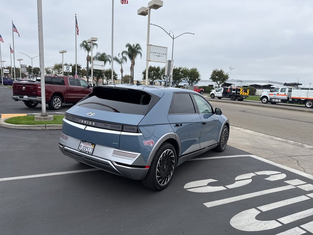 Used 2023 Hyundai Ioniq 5 Limited image 4