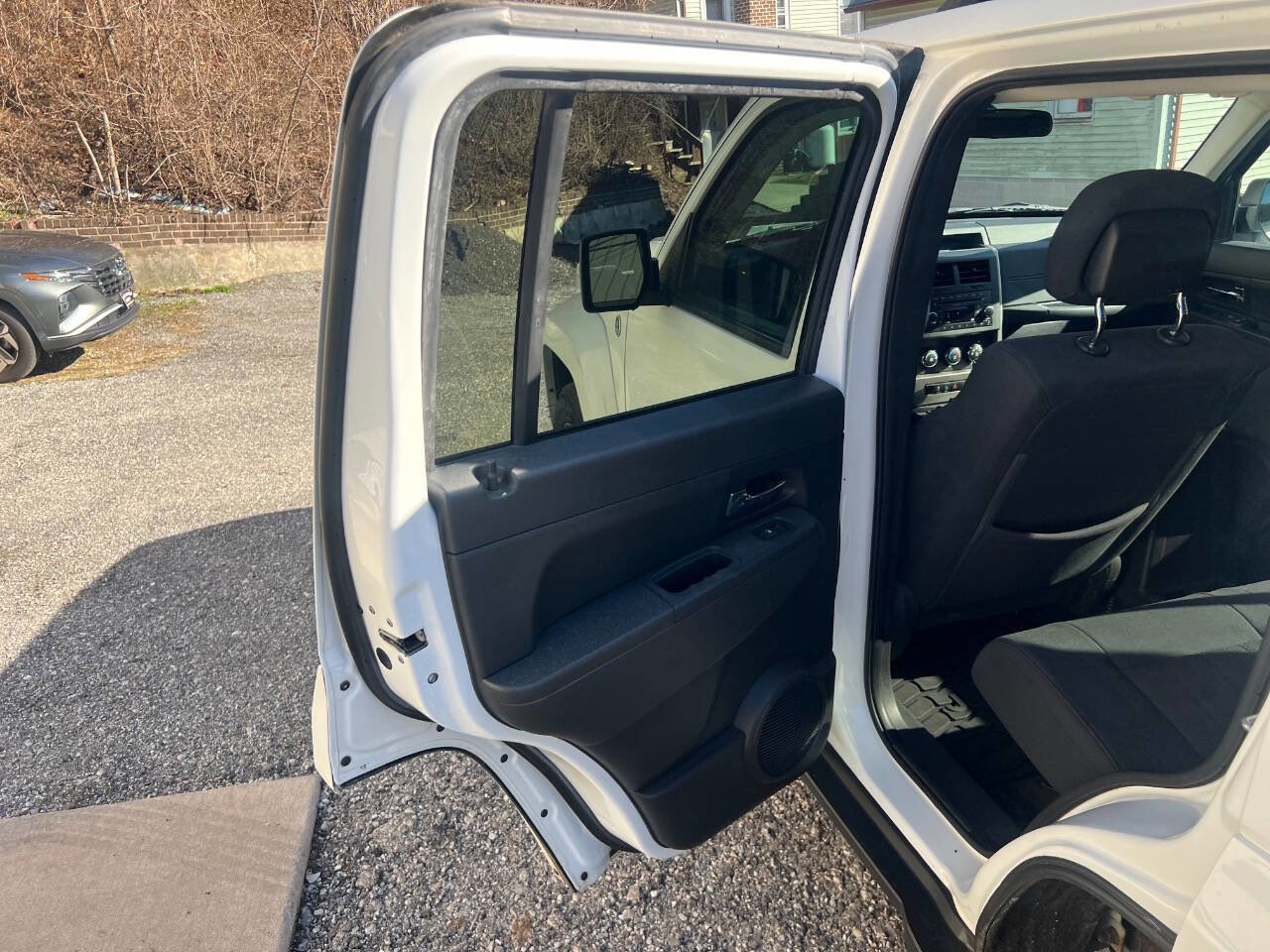 Used 2012 Jeep Liberty Sport w/ Popular Equipment Group image 17