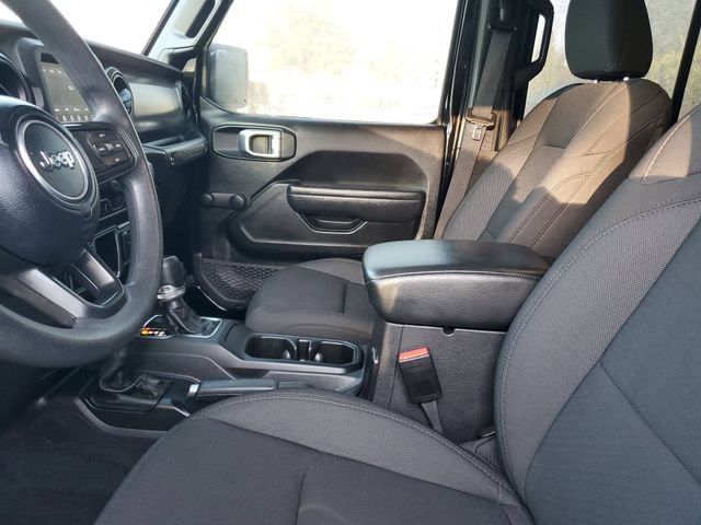 Used 2023 Jeep Wrangler Unlimited Sport AWD/4WD image 18