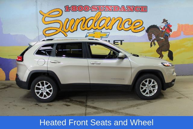 Used 2014 Jeep Cherokee Altitude w/ Cold Weather Group image 1