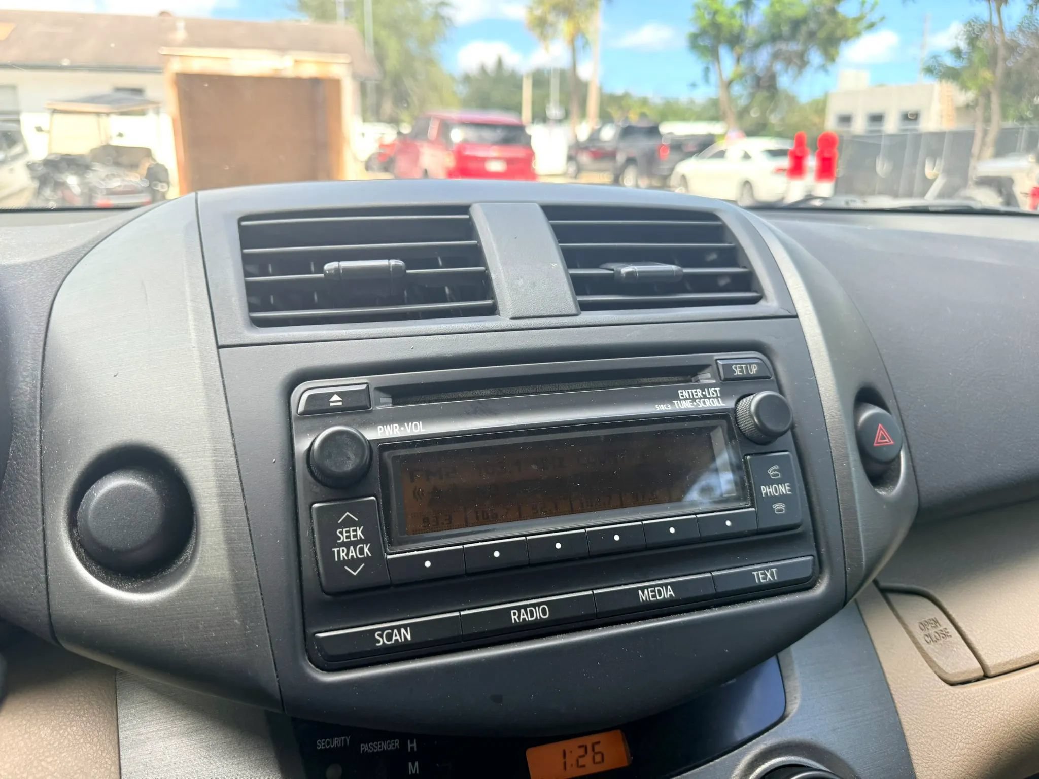Used 2012 Toyota RAV4 FWD w/ Upgrade Value Pkg image 13
