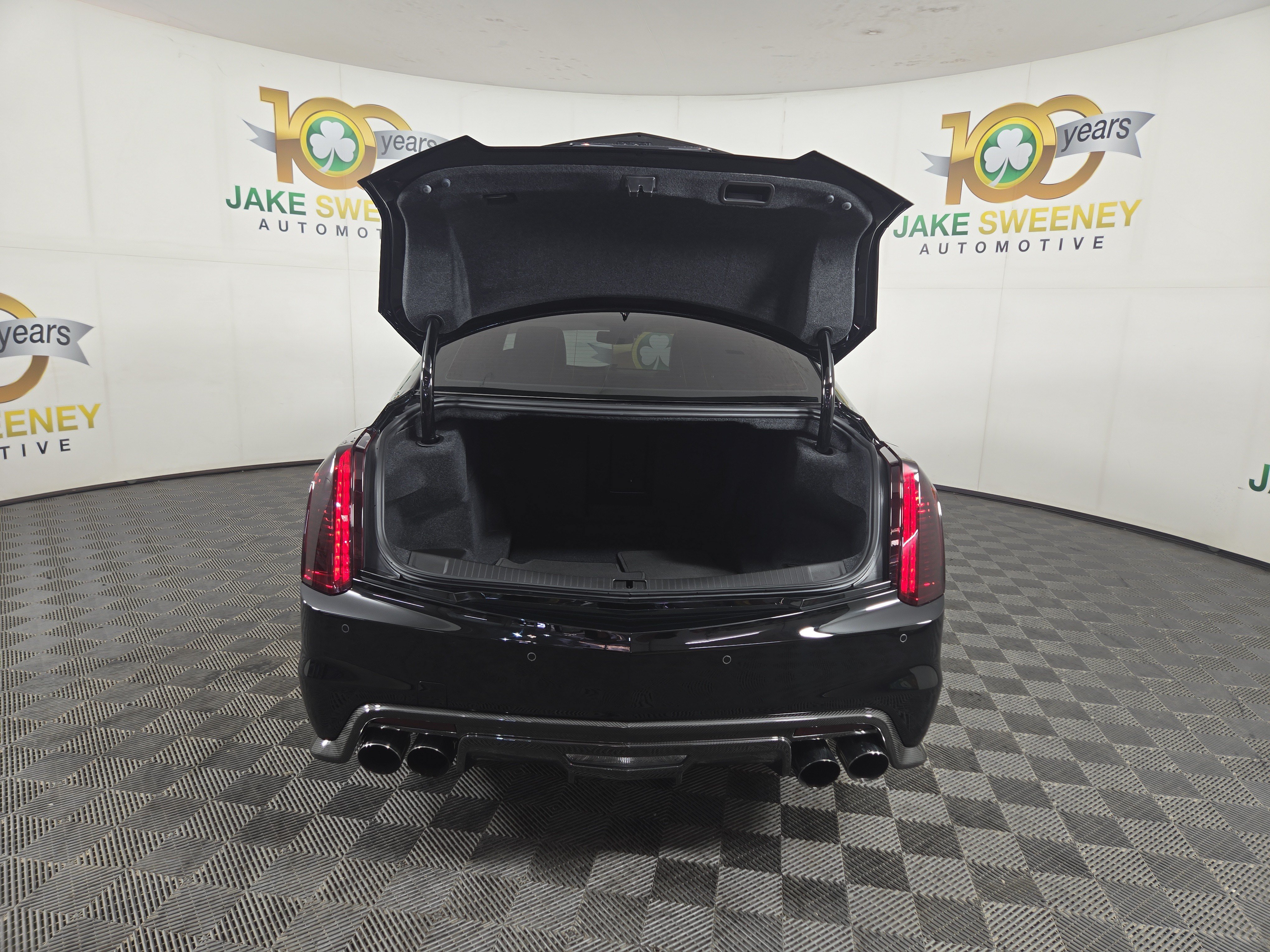 Used 2019 Cadillac CTS V w/ Carbon Fiber Package RWD image 32