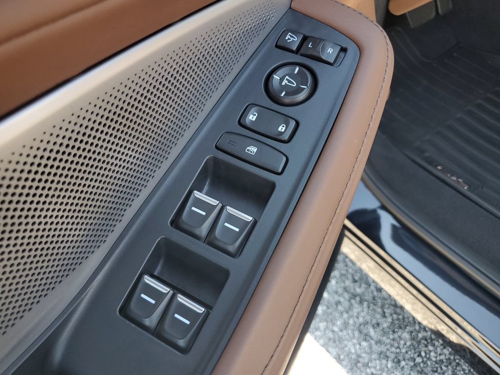 Certified 2026 Acura MDX w/ Technology Package FWD image 20