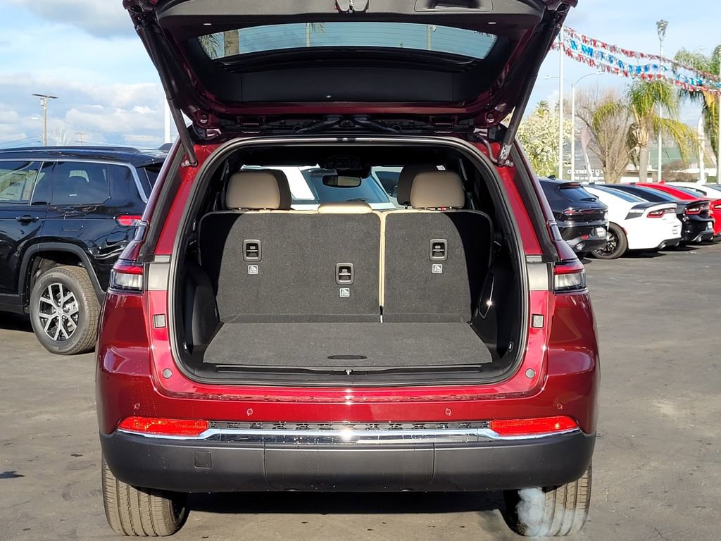 New 2024 Jeep Grand Cherokee Limited 4xe image 19