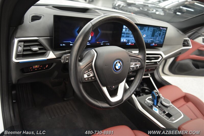 Used 2023 BMW i4 eDrive35 w/ Premium Package RWD image 34