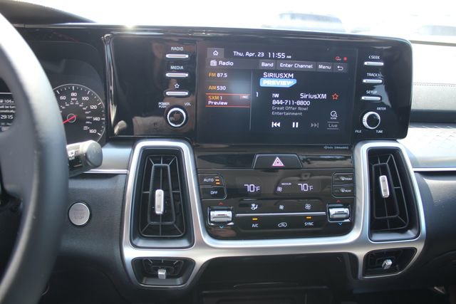 Used 2021 Kia Sorento S AWD/4WD image 4