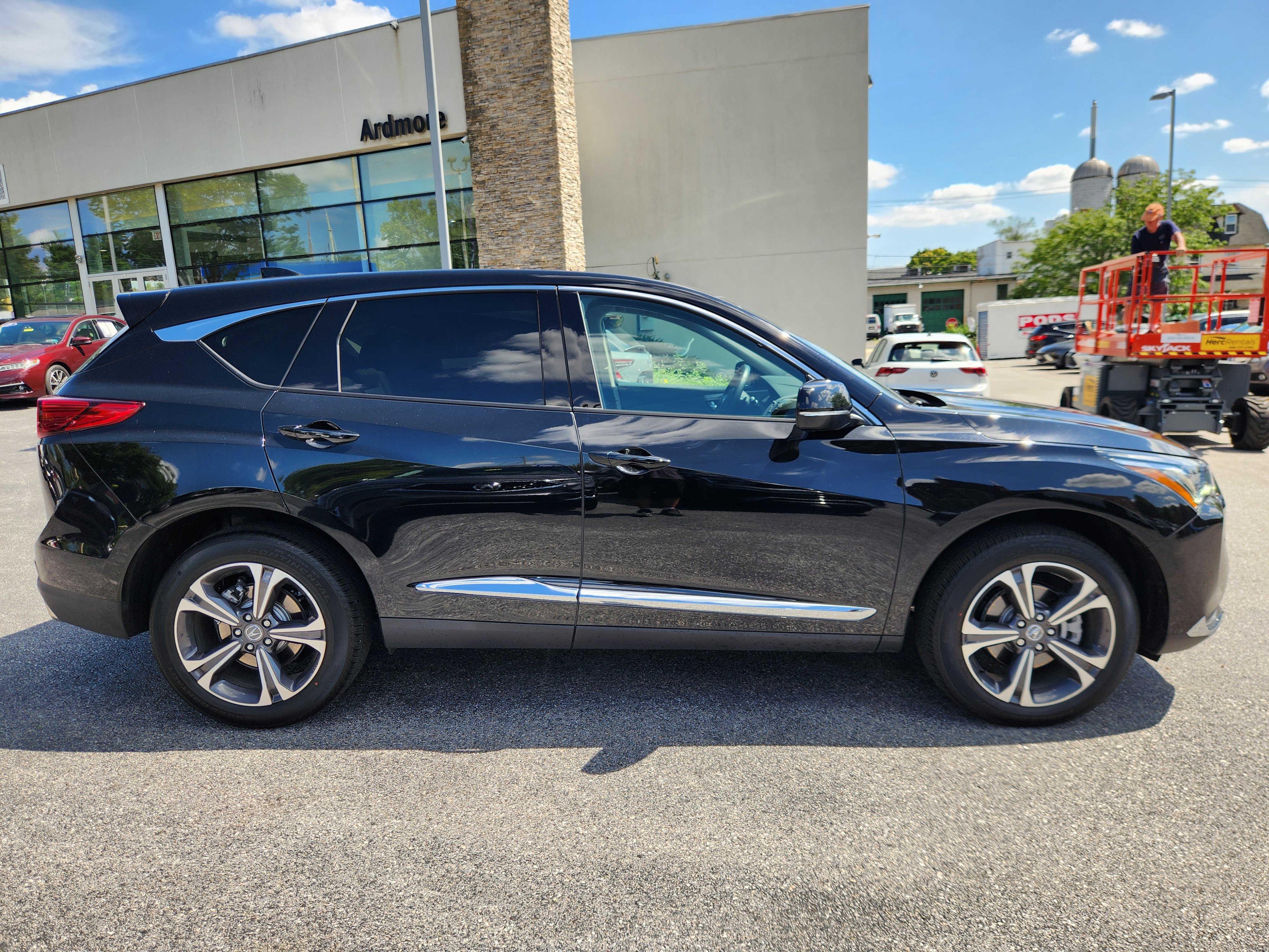 Certified 2026 Acura RDX w/ Technology Package AWD/4WD image 6
