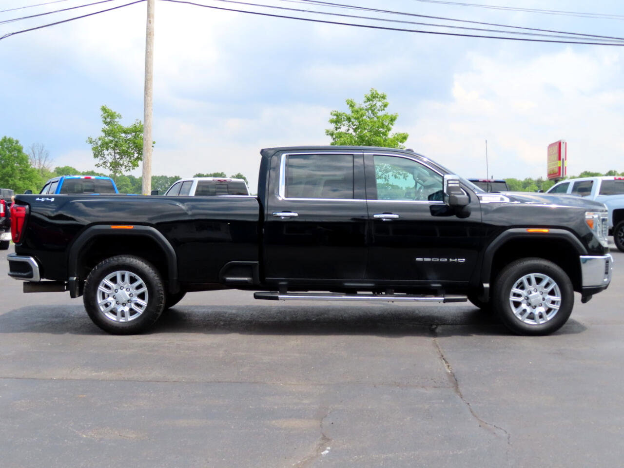 Used 2020 GMC Sierra 2500 SLT w/ SLT Premium Plus Package image 7