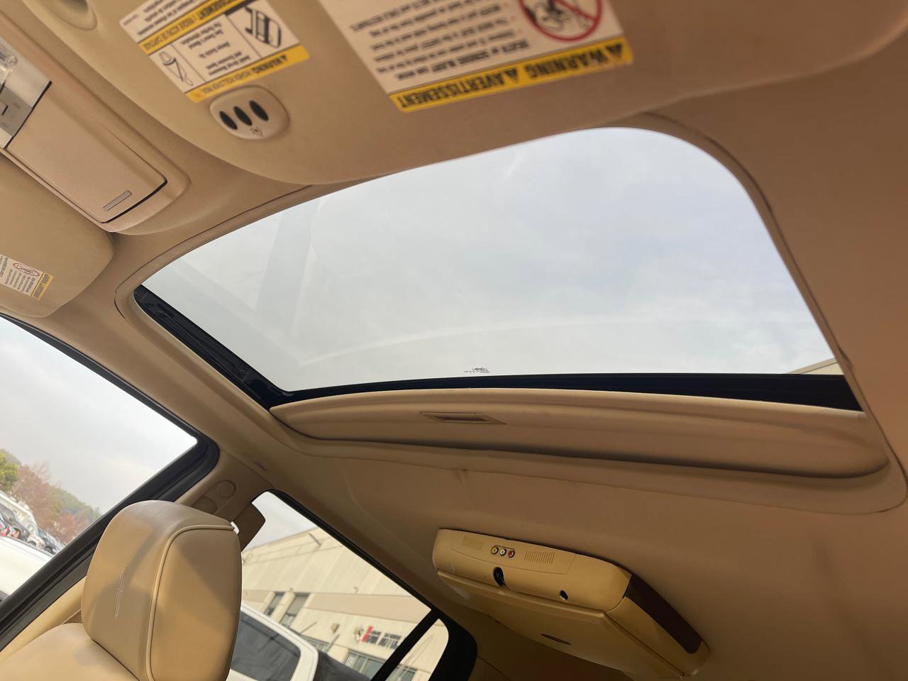 Used 2008 Lincoln Navigator 4WD image 11