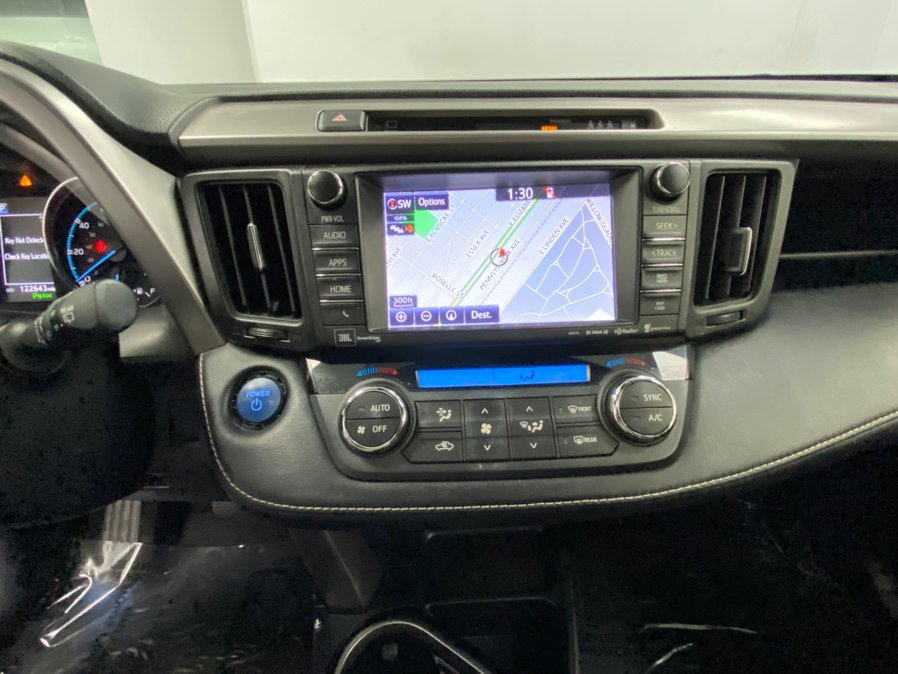 Used 2017 Toyota RAV4 Limited w/ Advanced Technology Package image 28