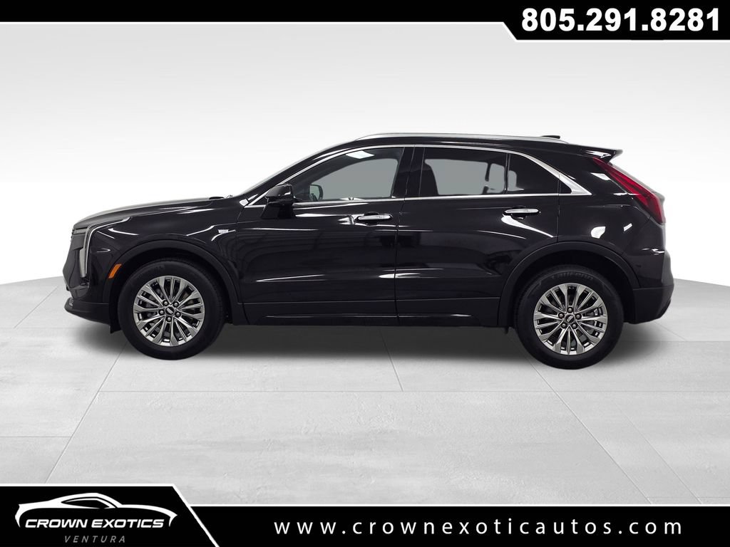 Used 2025 Cadillac XT4 Premium Luxury w/ Cold Weather Package FWD image 4