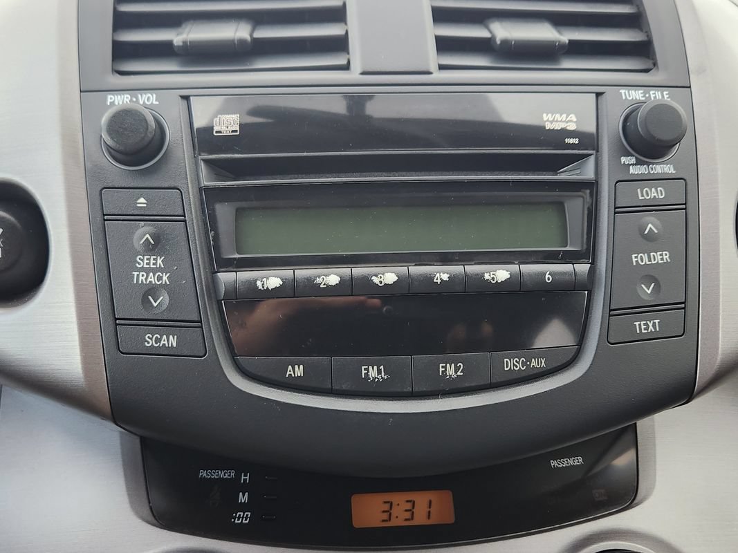 Used 2007 Toyota RAV4 4WD V6 image 20