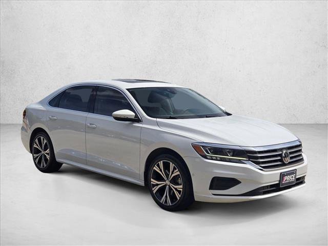Used 2020 Volkswagen Passat 2.0T SEL image 3