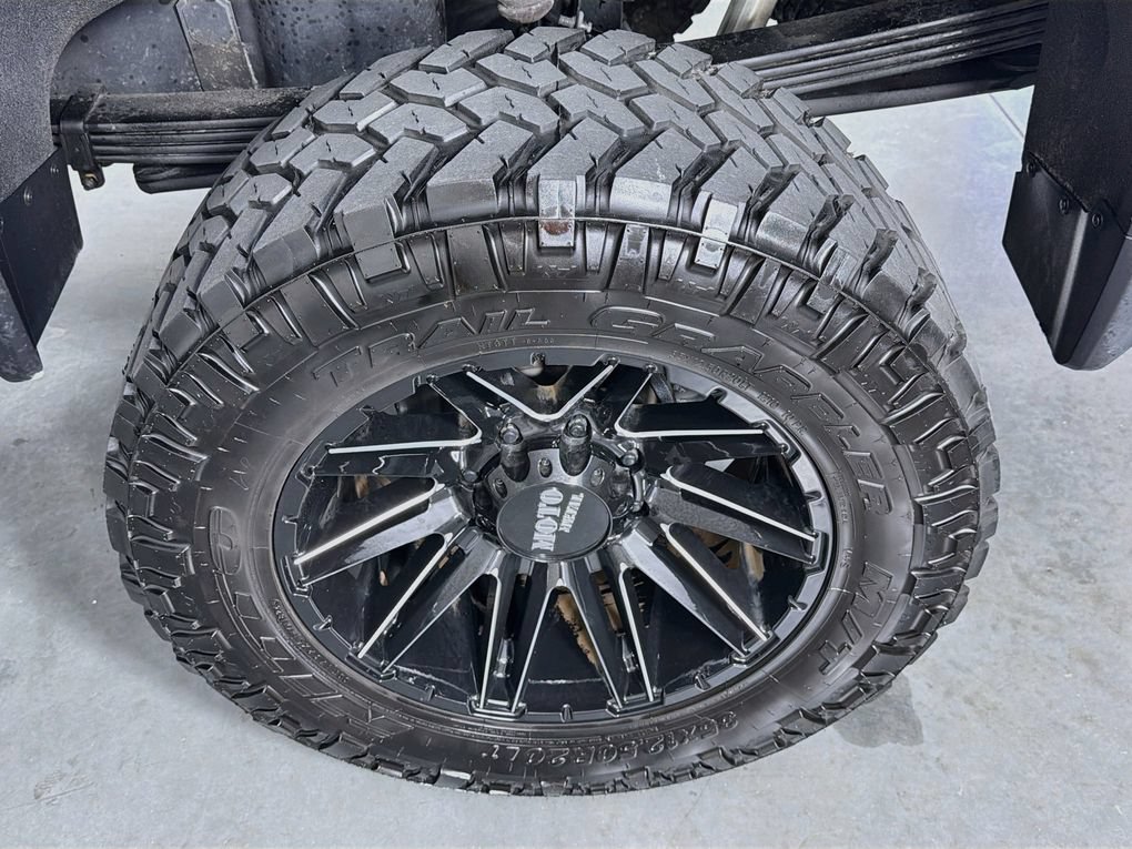 Used 2024 GMC Sierra 2500 Denali Ultimate AWD/4WD image 32