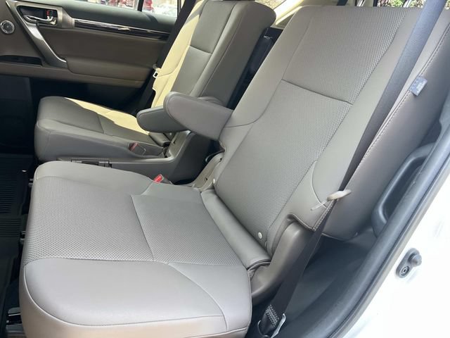 Used 2023 Lexus GX 460 Premium AWD/4WD image 23