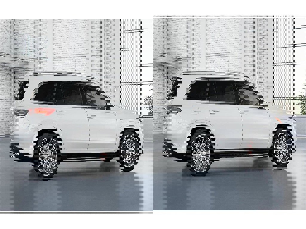 New 2026 Mercedes-Benz GLS 63 AMG 4MATIC image 18