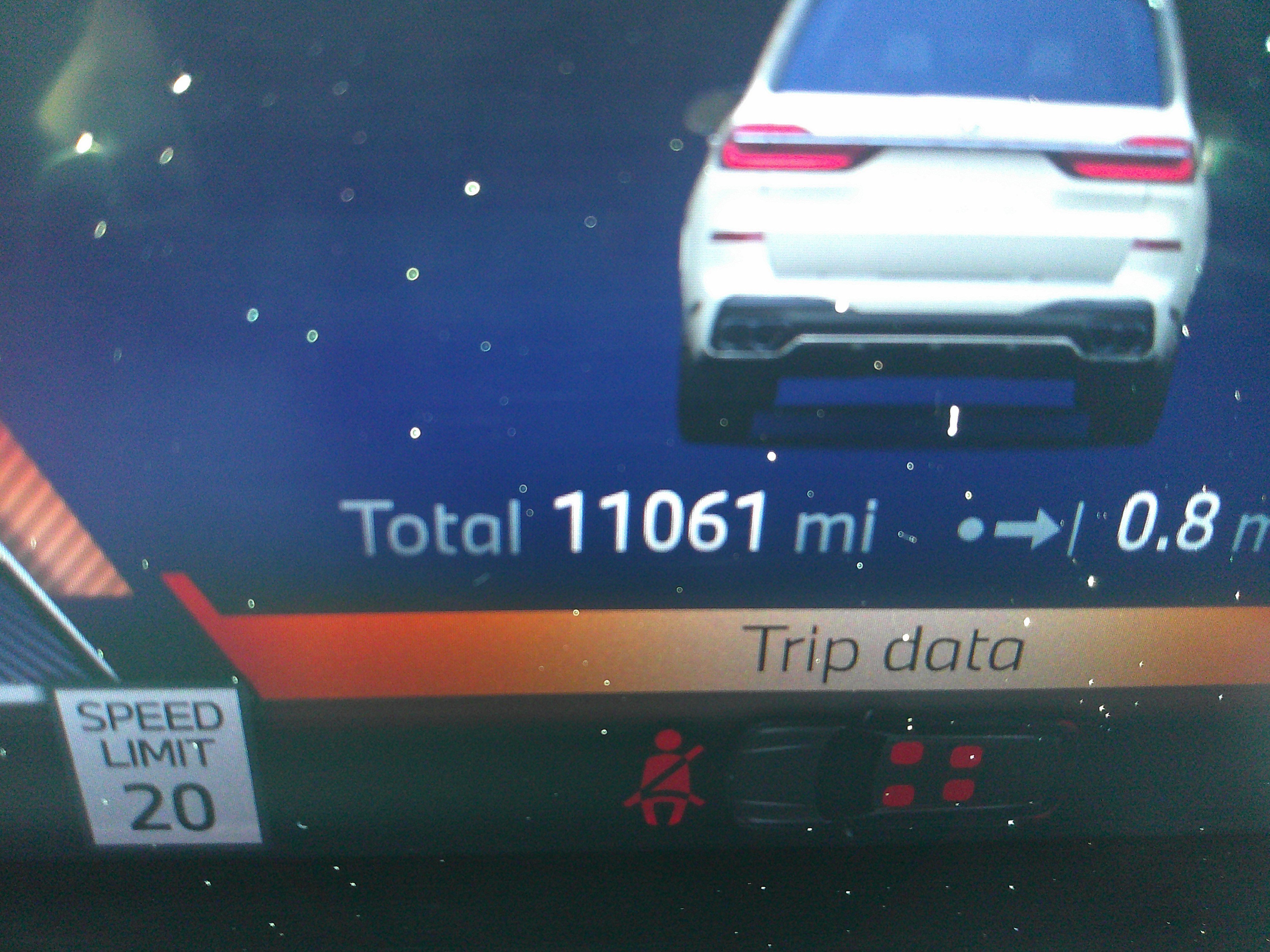 Certified 2025 BMW X7 M60i w/ Climate Comfort Package image 22