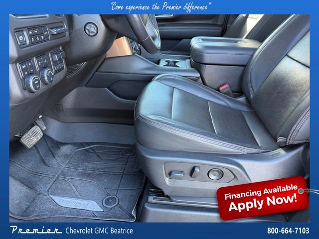 Used 2022 Chevrolet Suburban High Country image 14