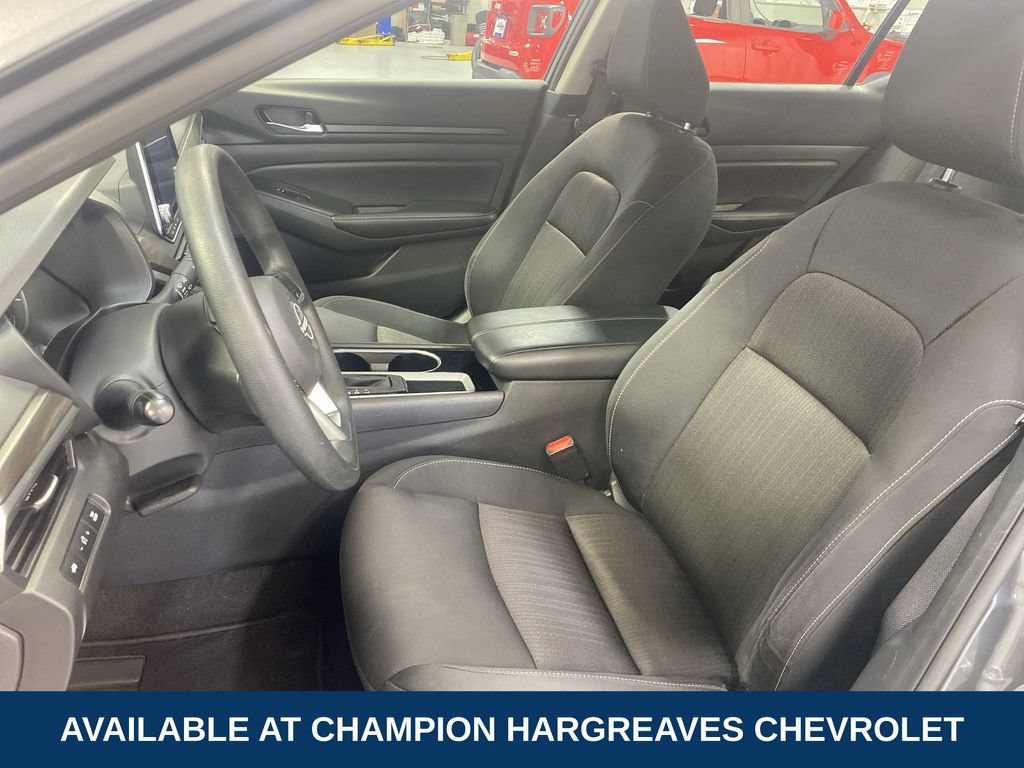 Used 2024 Nissan Altima 2.5 SV FWD image 26