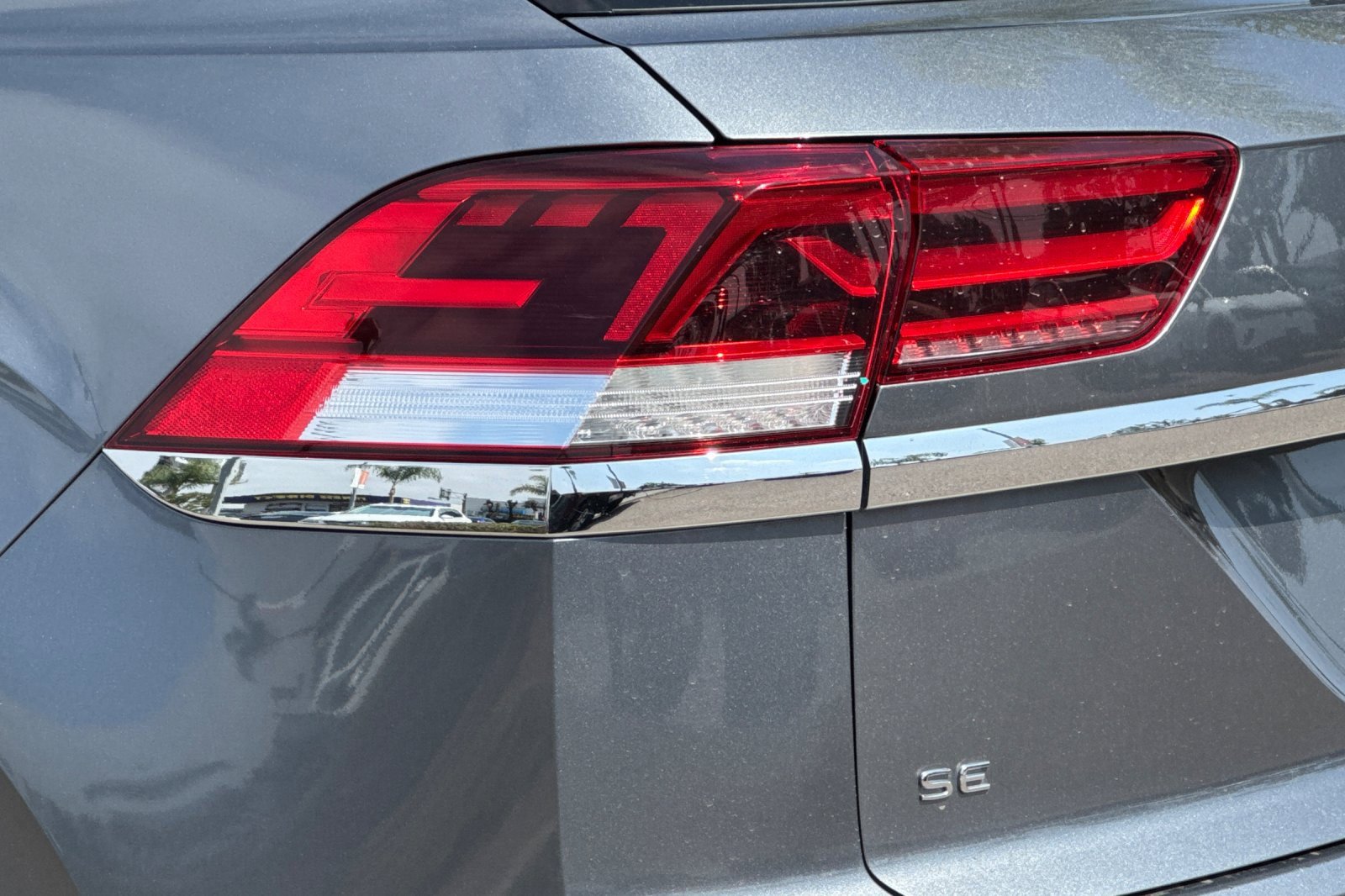 Used 2021 Volkswagen Atlas Cross Sport SEL image 27