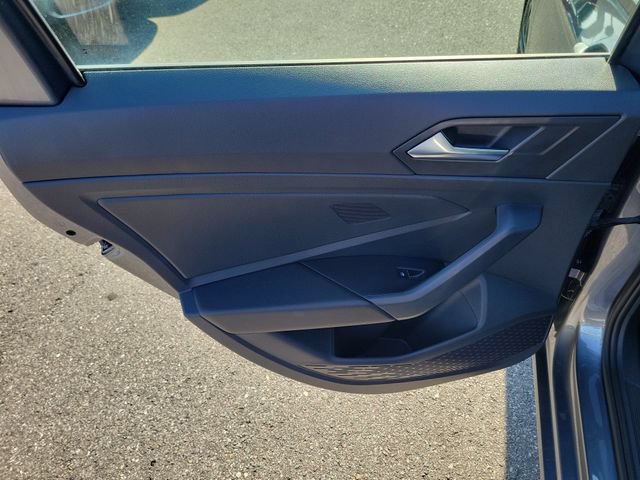 Certified 2024 Volkswagen Jetta Sport FWD image 8