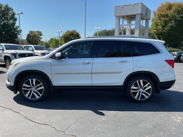 Used 2016 Honda Pilot Touring image 16