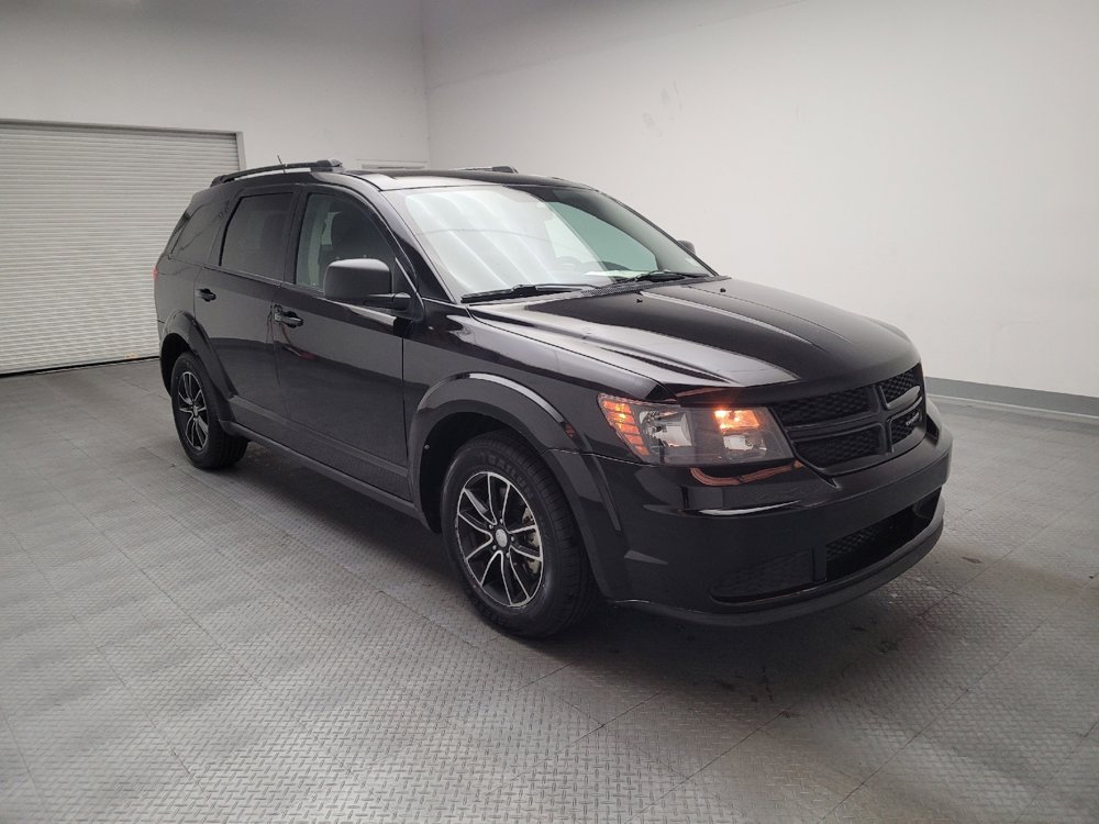Used 2017 Dodge Journey SE w/ Flexible Seating Group image 13