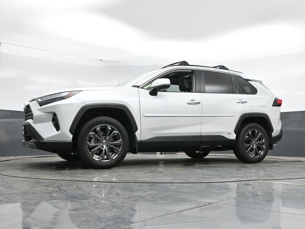 Used 2024 Toyota RAV4 Limited w/ Advanced Technology Package AWD/4WD image 44