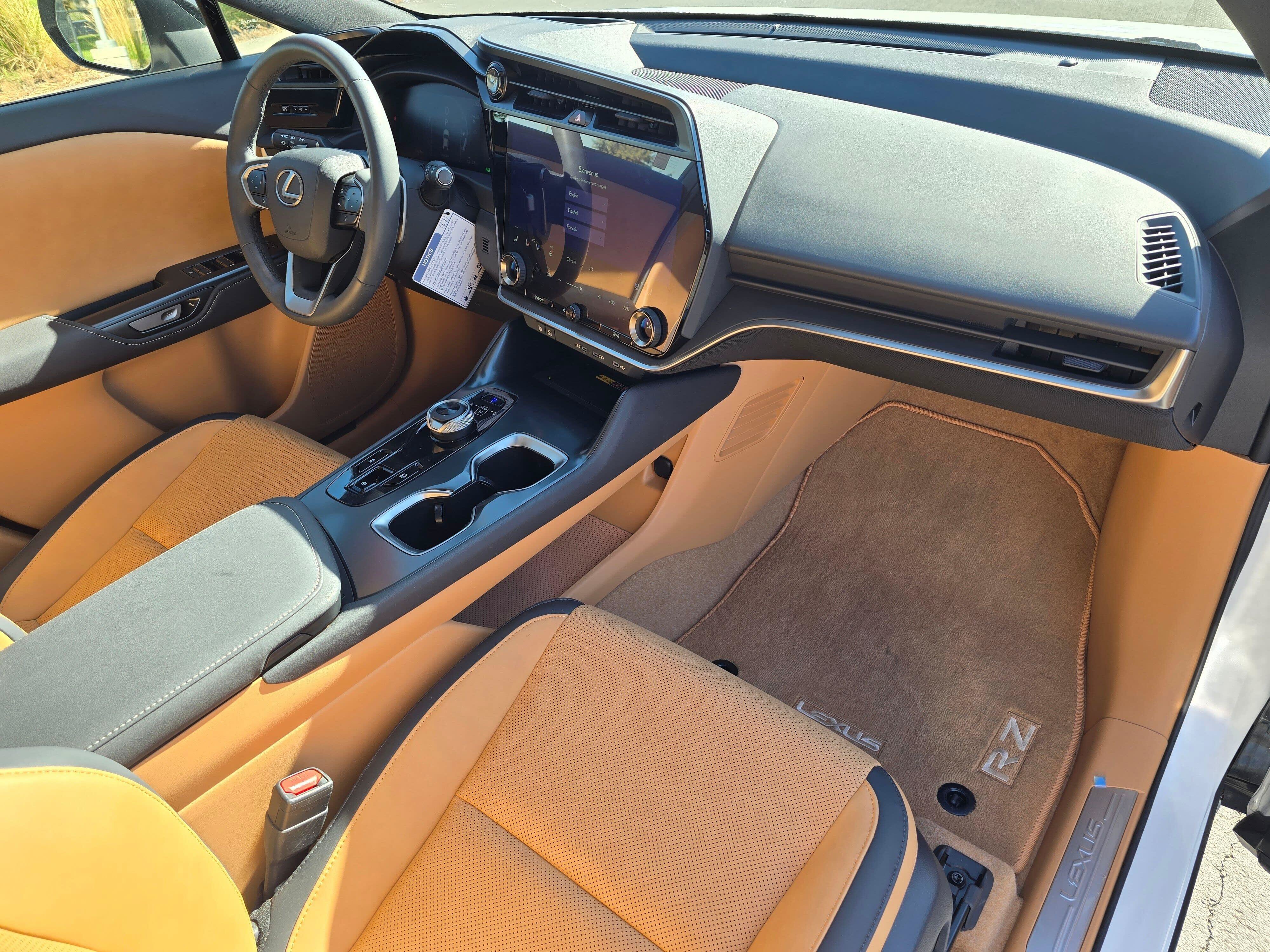 Used 2023 Lexus RZ 450e Premium w/ Technology Package AWD/4WD image 11