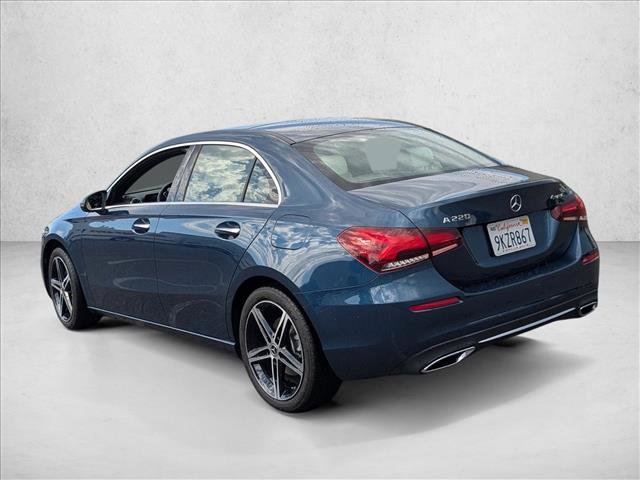 Certified 2022 Mercedes-Benz A 220 4MATIC image 7