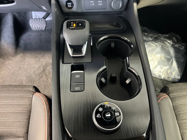 New 2026 Nissan Rogue SV AWD/4WD image 19
