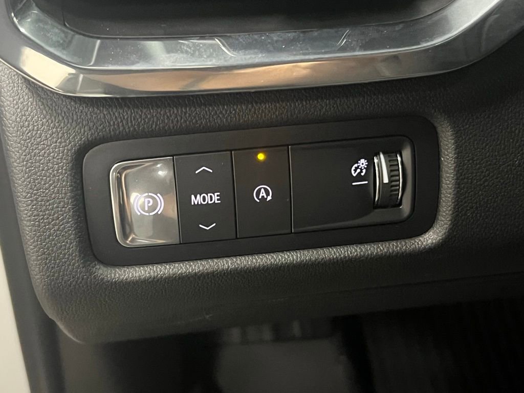 New 2026 GMC Acadia Elevation w/ LPO, Floor Liner Package image 12
