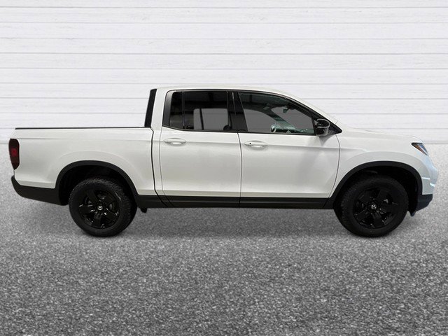 New 2026 Honda Ridgeline Black Edition image 7