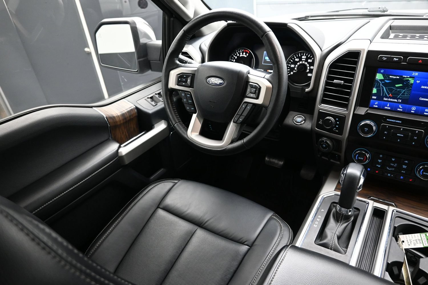 Used 2020 Ford F150 Lariat AWD/4WD image 24
