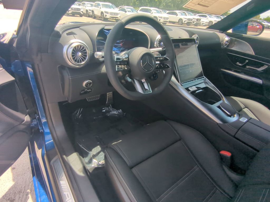 New 2025 Mercedes-Benz SL 43 AMG image 2