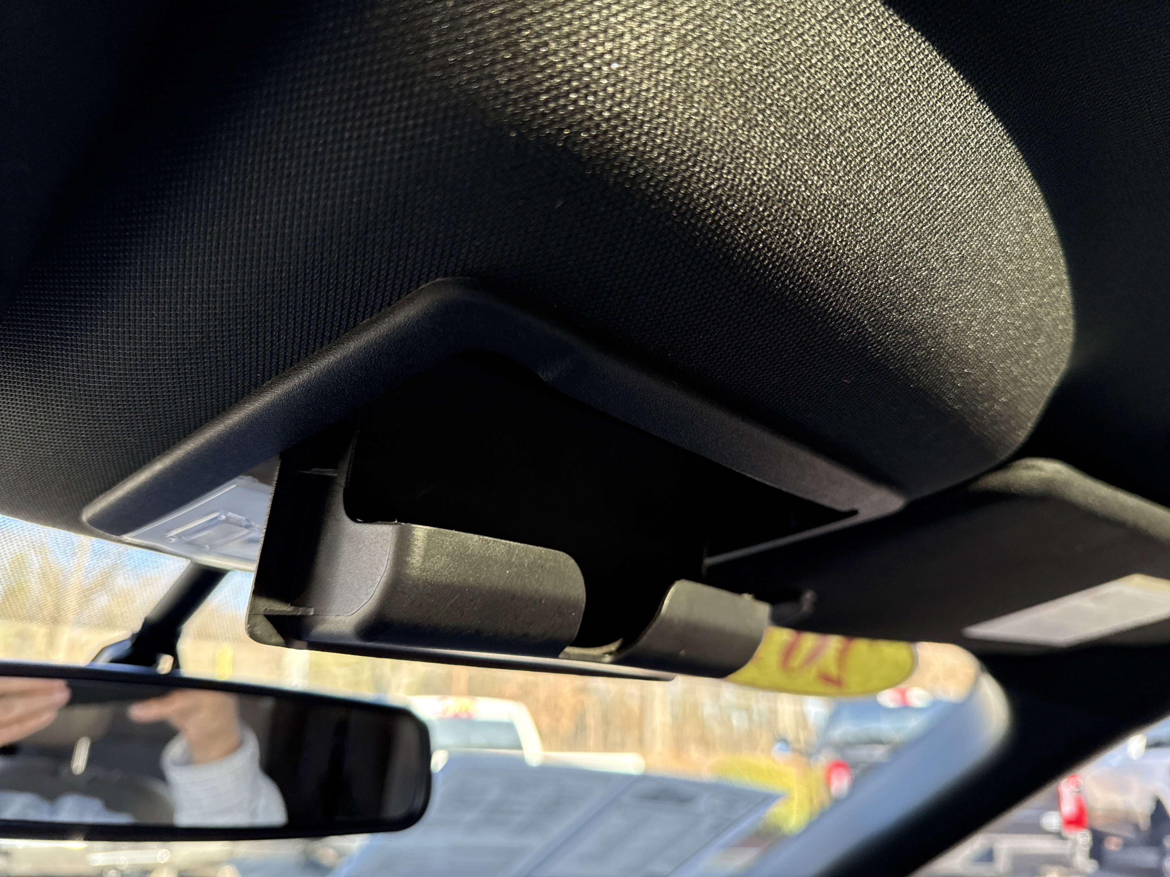 Used 2018 Ford Explorer XLT w/ Equipment Group 202A image 34