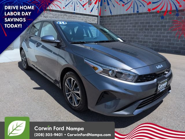 Used 2024 Kia Forte LXS w/ LXS Technology Package FWD image 1