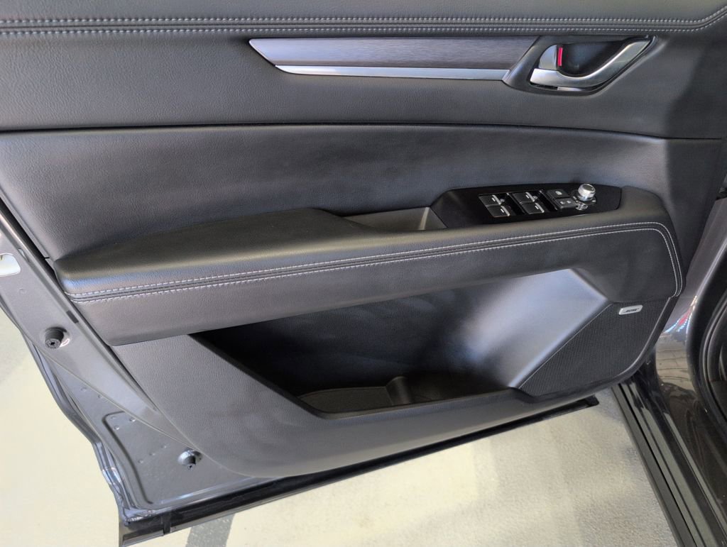 Used 2025 MAZDA CX-5 AWD 2.5 S w/ Premium Plus Pkg image 11