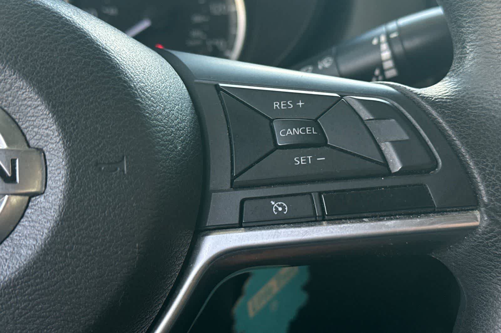 Used 2020 Nissan Versa S FWD image 28
