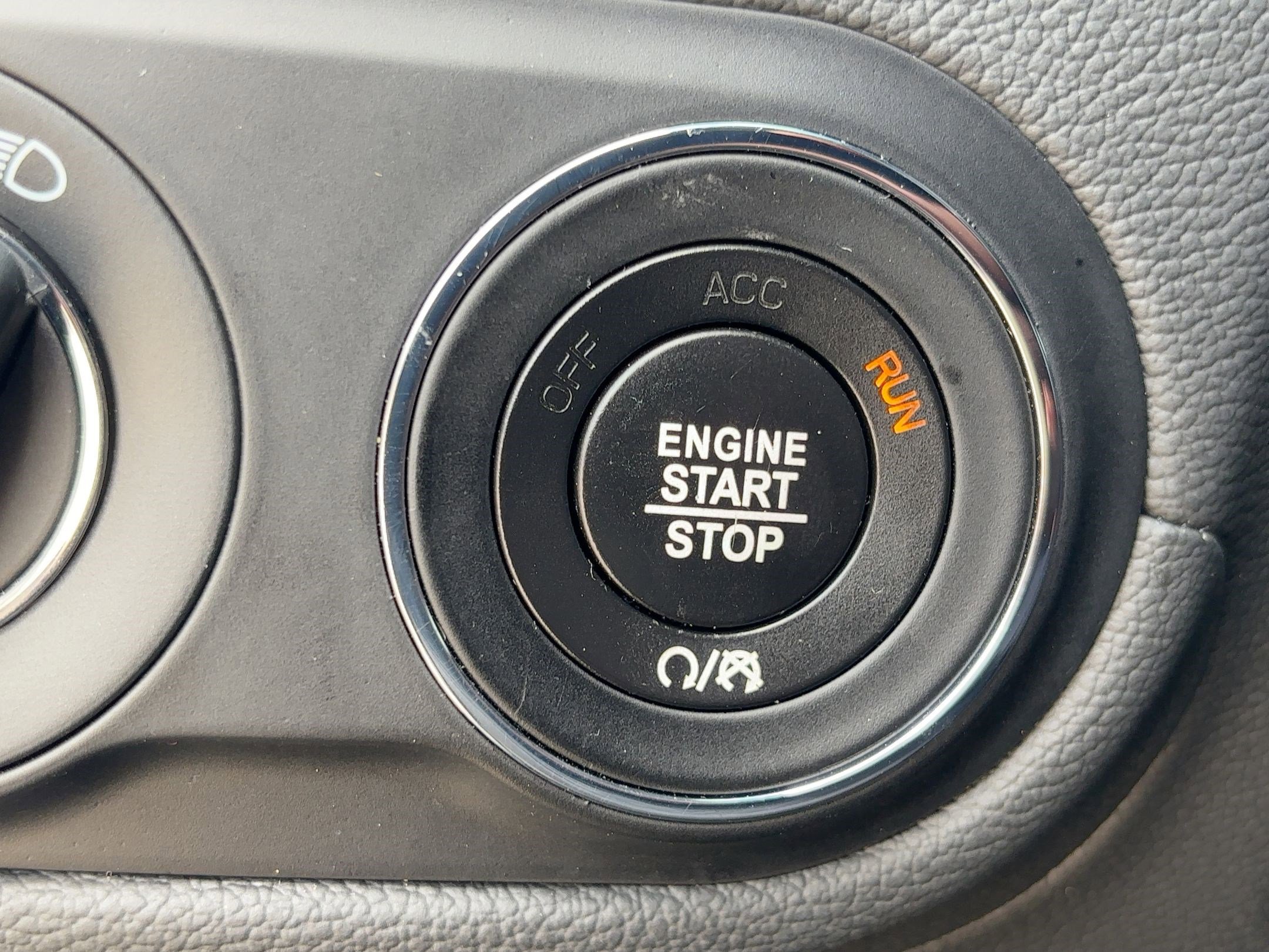 Used 2022 Maserati Levante GT image 19