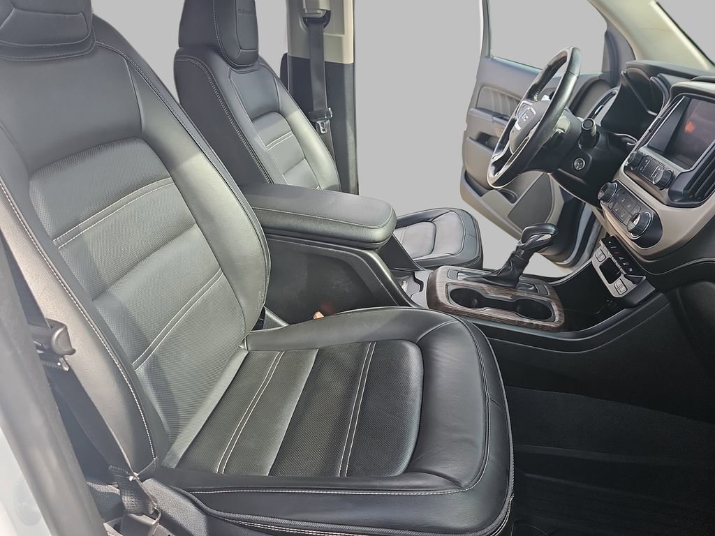 Certified 2022 GMC Canyon Denali image 13