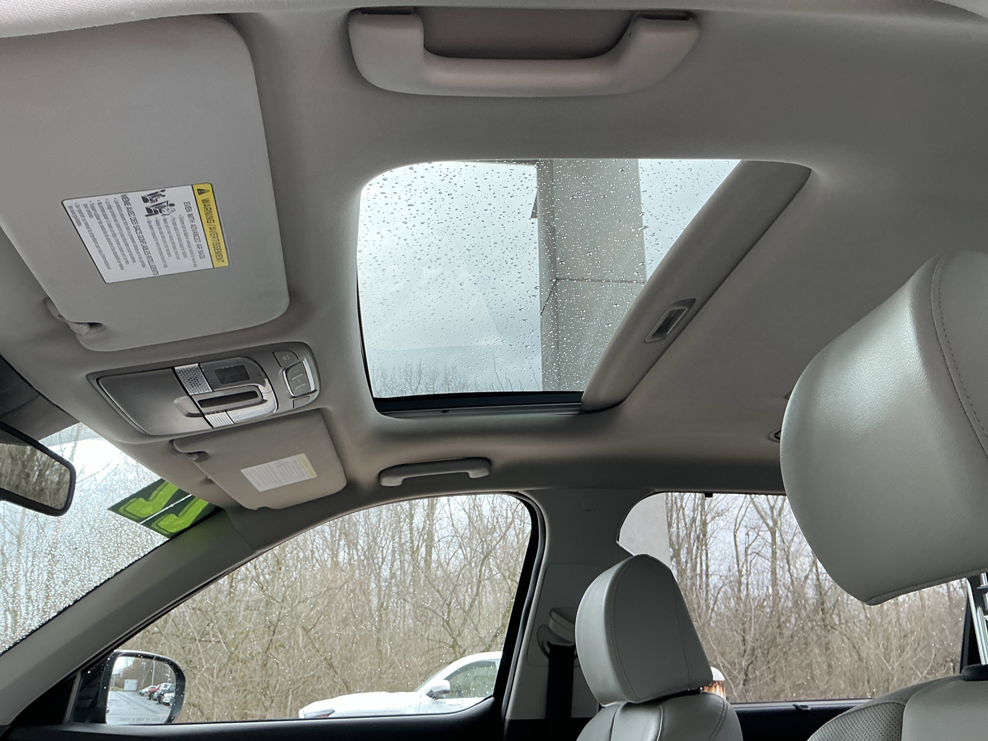 Used 2022 Kia Telluride EX w/ EX Premium Package image 17