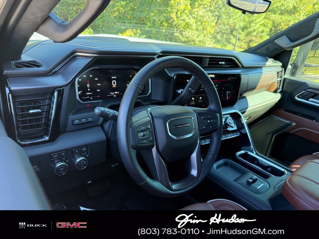 Certified 2026 GMC Sierra 2500 Denali Ultimate AWD/4WD image 4