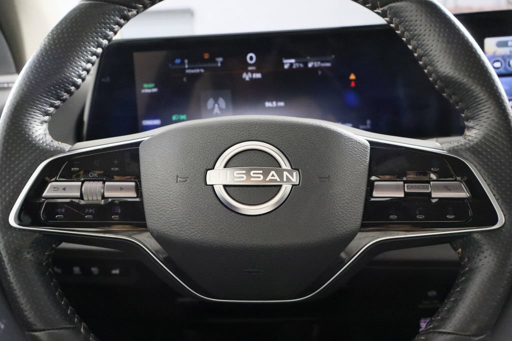 Used 2023 Nissan Ariya FWD image 24